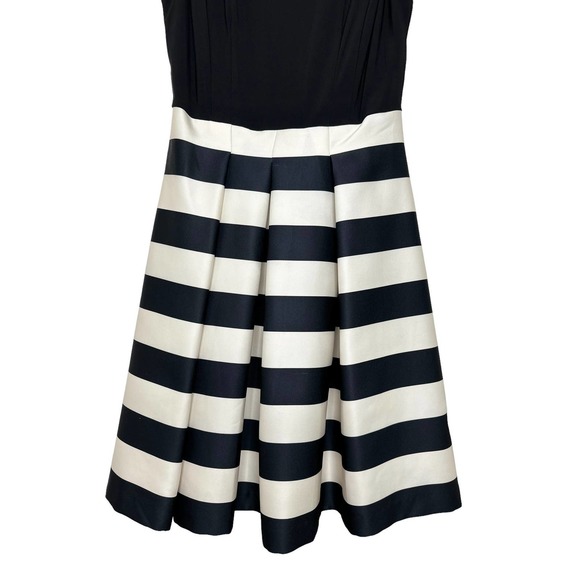 R & K Sleeveless Dress Size 10 Playful Stripes Black Knit Top Back Zip #B01 - Picture 3 of 9